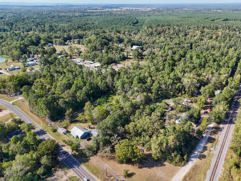 406 W Fm 1988 Goodrich, TX 77335