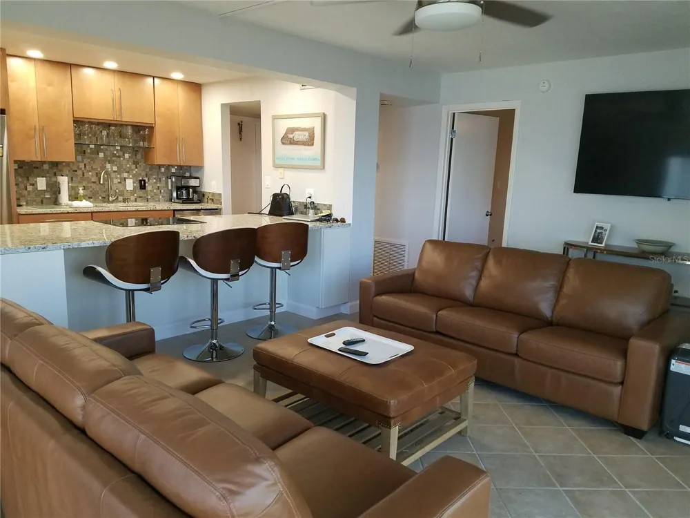 1571 S ATLANTIC AVENUE #211 New Smyrna Beach, FL 32169