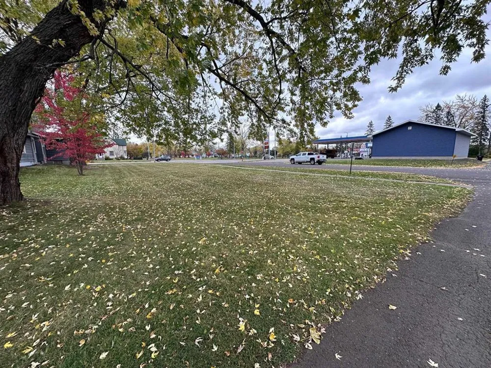 5634 Tower Avenue Superior, WI 54880
