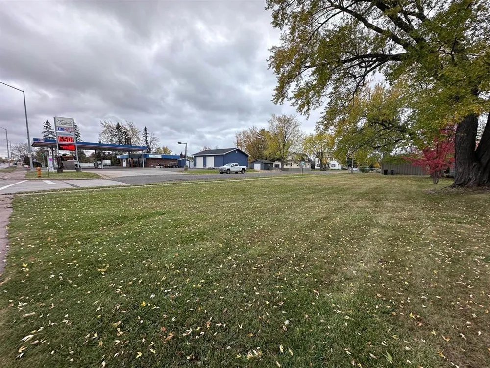5634 Tower Avenue Superior, WI 54880