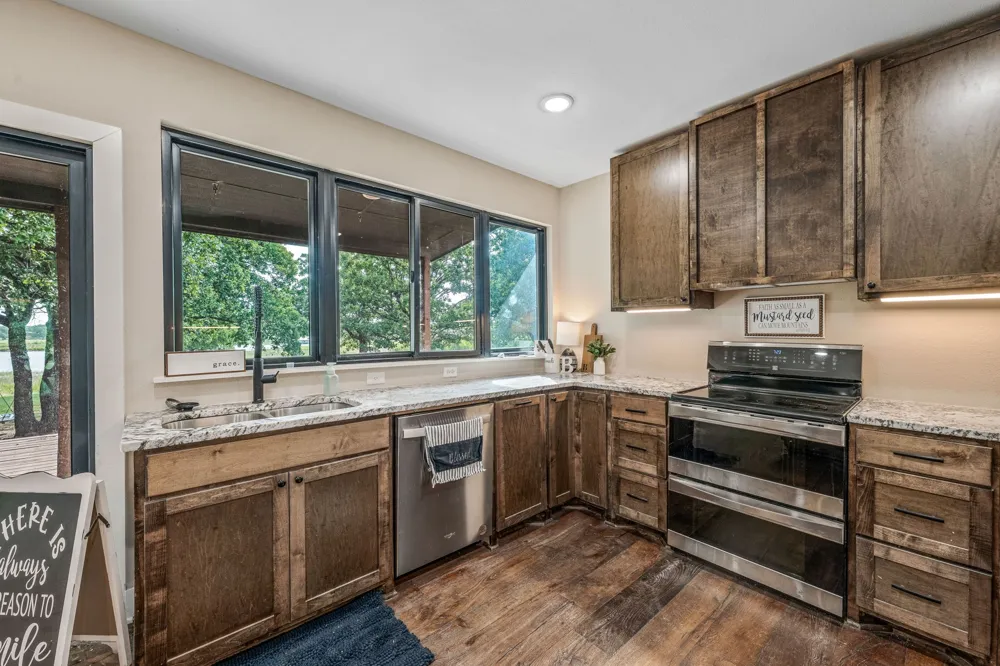 3530 Private Road 2631 Breckenridge, TX 76424