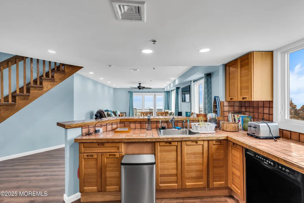 2200 S Ocean Avenue #304 Seaside Park, NJ 08752