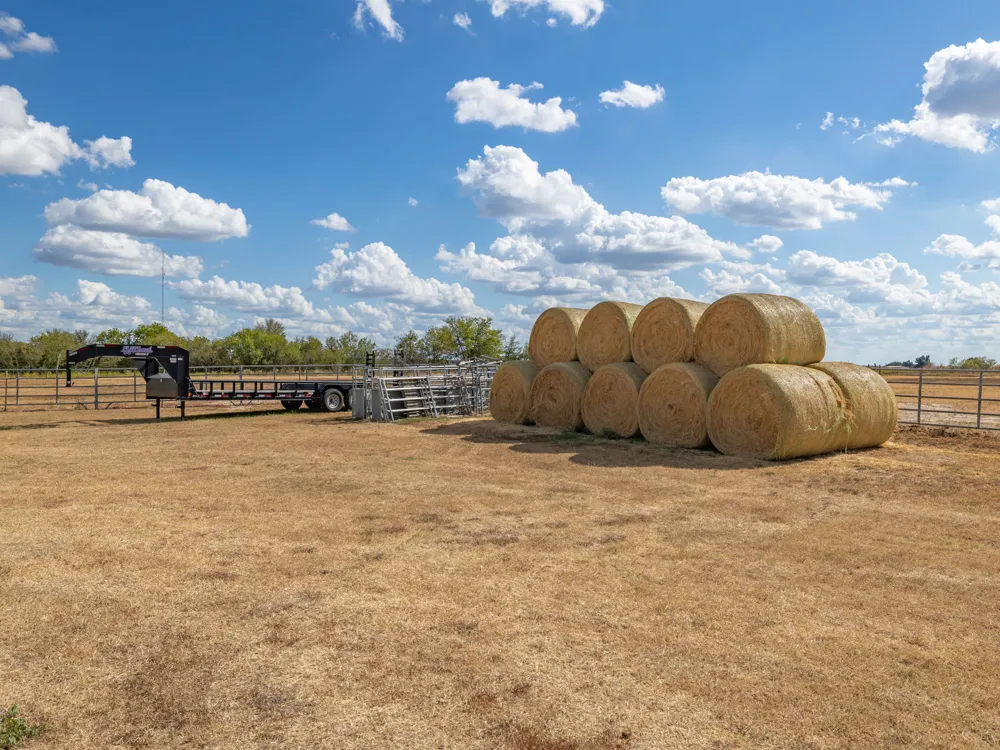 1801 County Road 470 Coupland, TX 78615