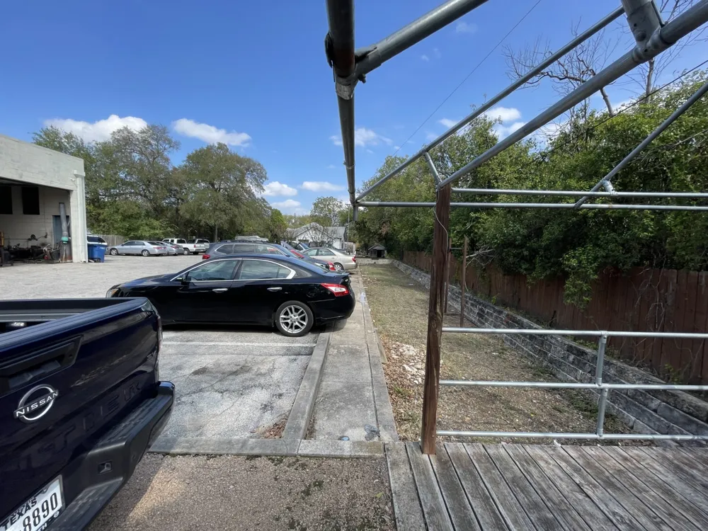 1900 Fortview Road Austin, TX 78704