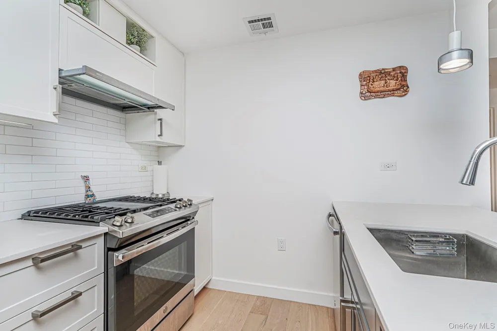 133 Beach 116th Street #2C Rockaway Park, NY 11694