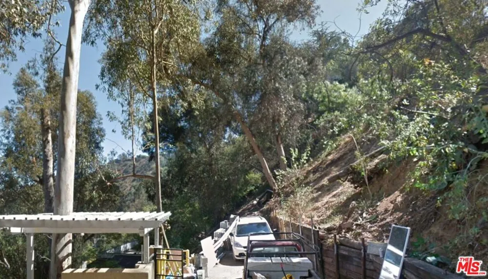2314 Merrywood Dr Los Angeles, CA 90046
