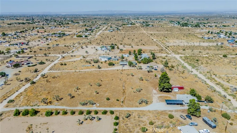 10601 Anderson Ranch Rd Phelan, CA 92371