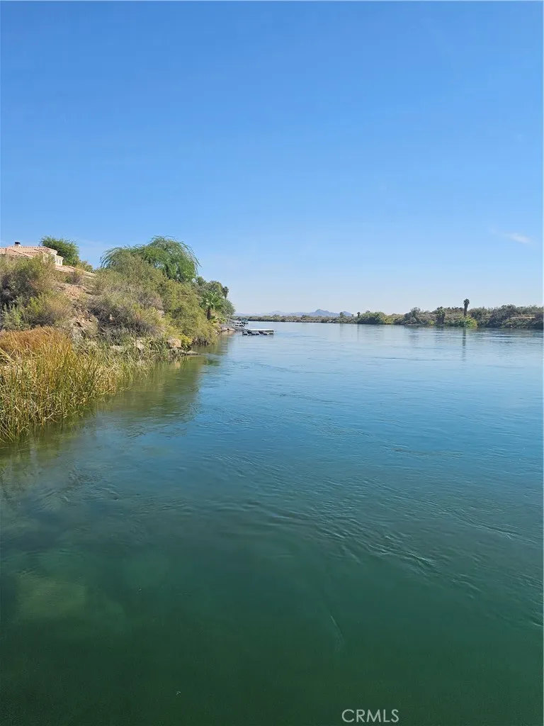 7825 Rio Vista Drive Big River, CA 92242