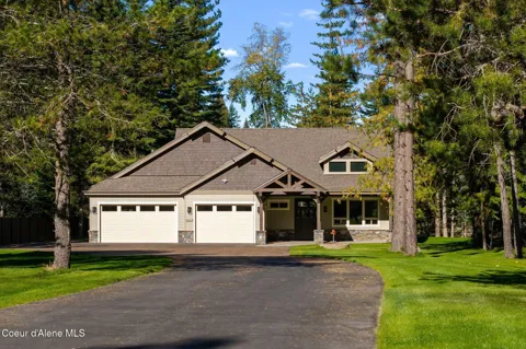 1047 Comeback Bay Lane
