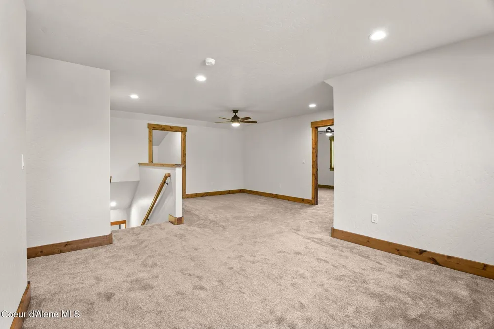 1047 Comeback Bay Lane Sagle, ID 83860