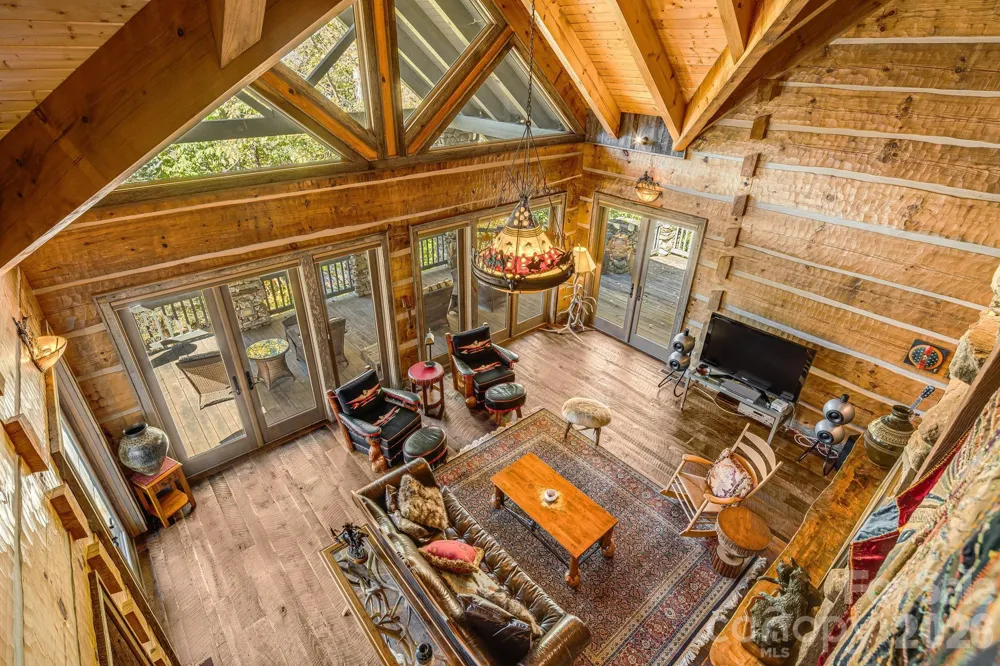 99 Thistle Ridge Canton, NC 28716