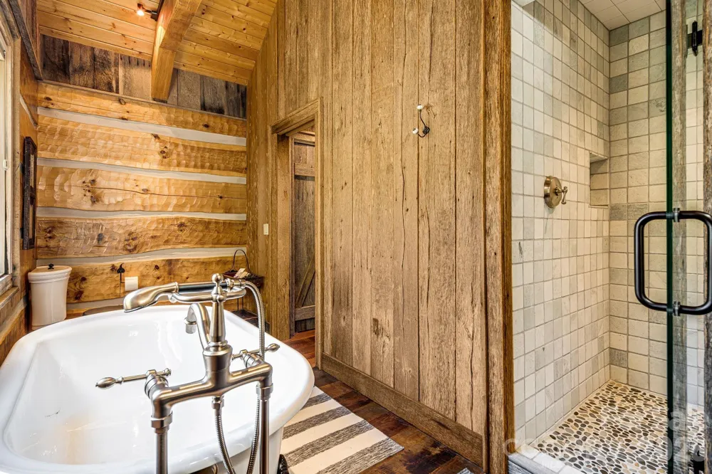 99 Thistle Ridge Canton, NC 28716