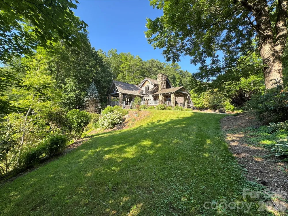 99 Thistle Ridge Canton, NC 28716