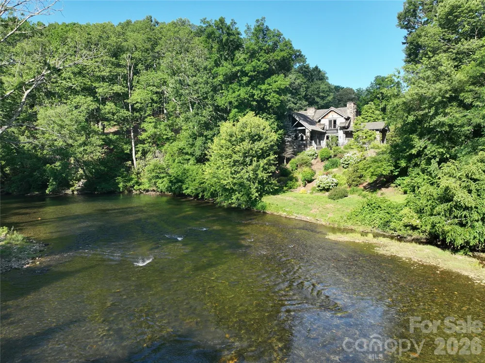 99 Thistle Ridge Canton, NC 28716