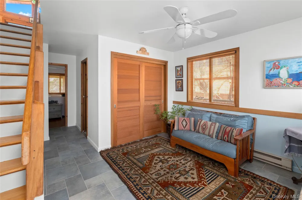 100 Clipper Roadway Corneille Estates, NY 11770