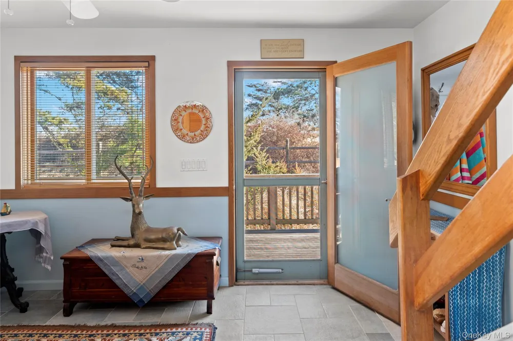 100 Clipper Roadway Corneille Estates, NY 11770