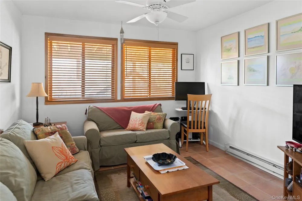 100 Clipper Roadway Corneille Estates, NY 11770