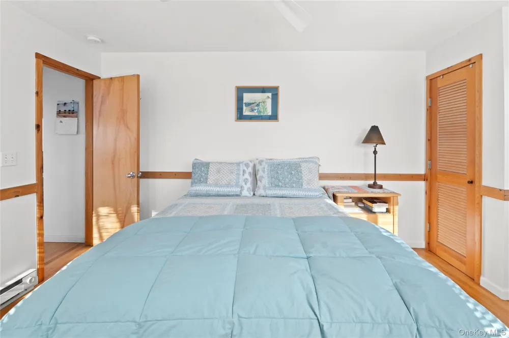 100 Clipper Roadway Corneille Estates, NY 11770
