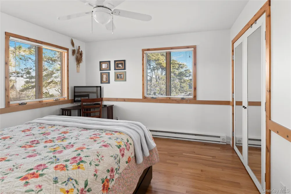 100 Clipper Roadway Corneille Estates, NY 11770