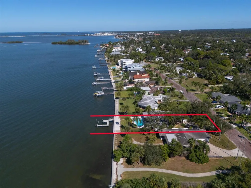 1614 SANTA BARBARA DRIVE Dunedin, FL 34698
