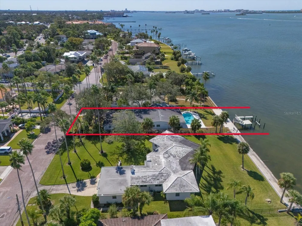 1614 SANTA BARBARA DRIVE Dunedin, FL 34698