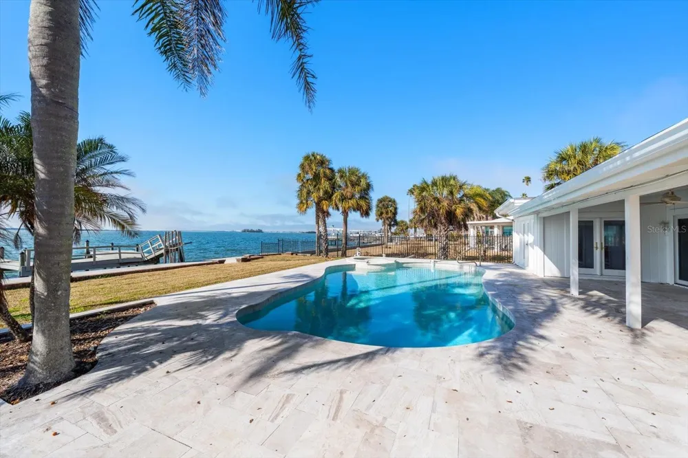 1614 SANTA BARBARA DRIVE Dunedin, FL 34698
