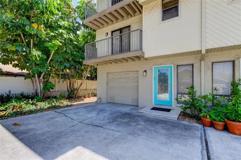 135 92ND AVENUE #5