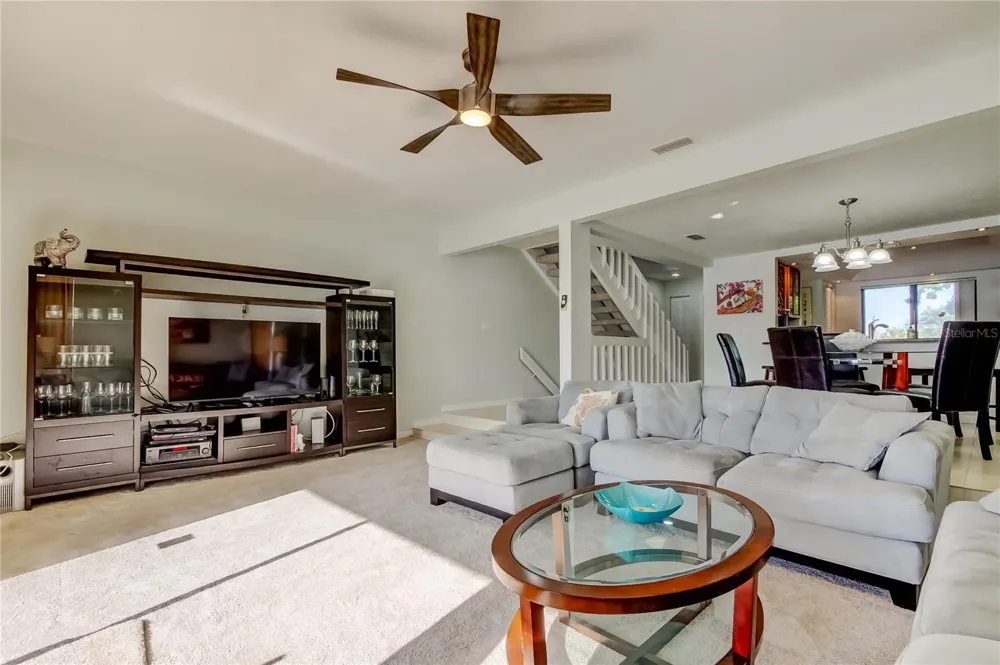 135 92ND AVENUE #5 Treasure Island, FL 33706