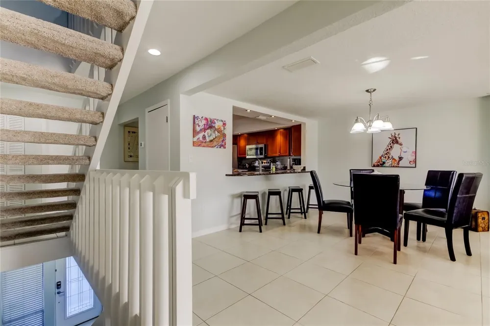 135 92ND AVENUE #5 Treasure Island, FL 33706
