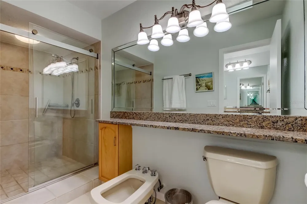 135 92ND AVENUE #5 Treasure Island, FL 33706