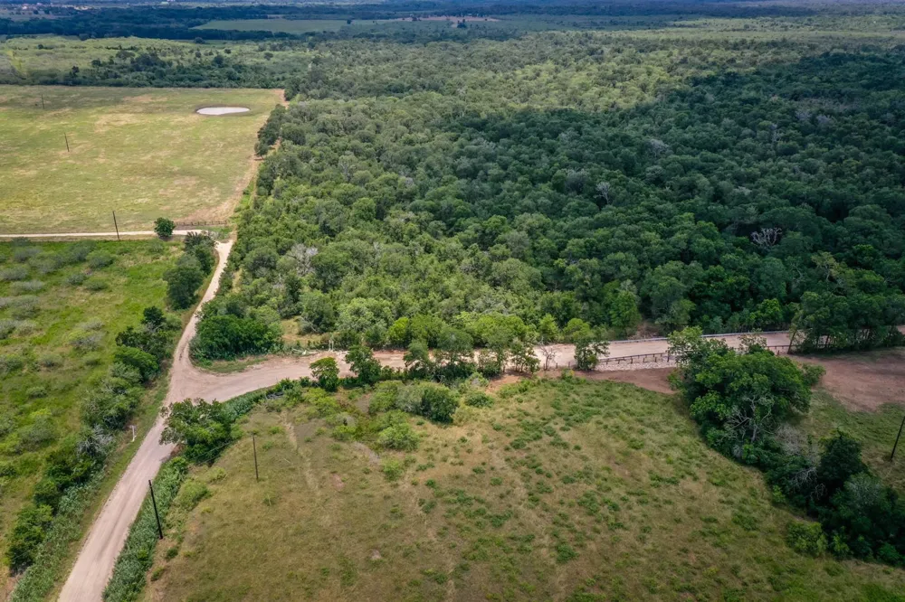 County Road 447 Waelder, TX 78959