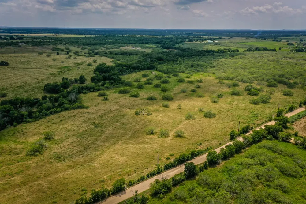 County Road 447 Waelder, TX 78959