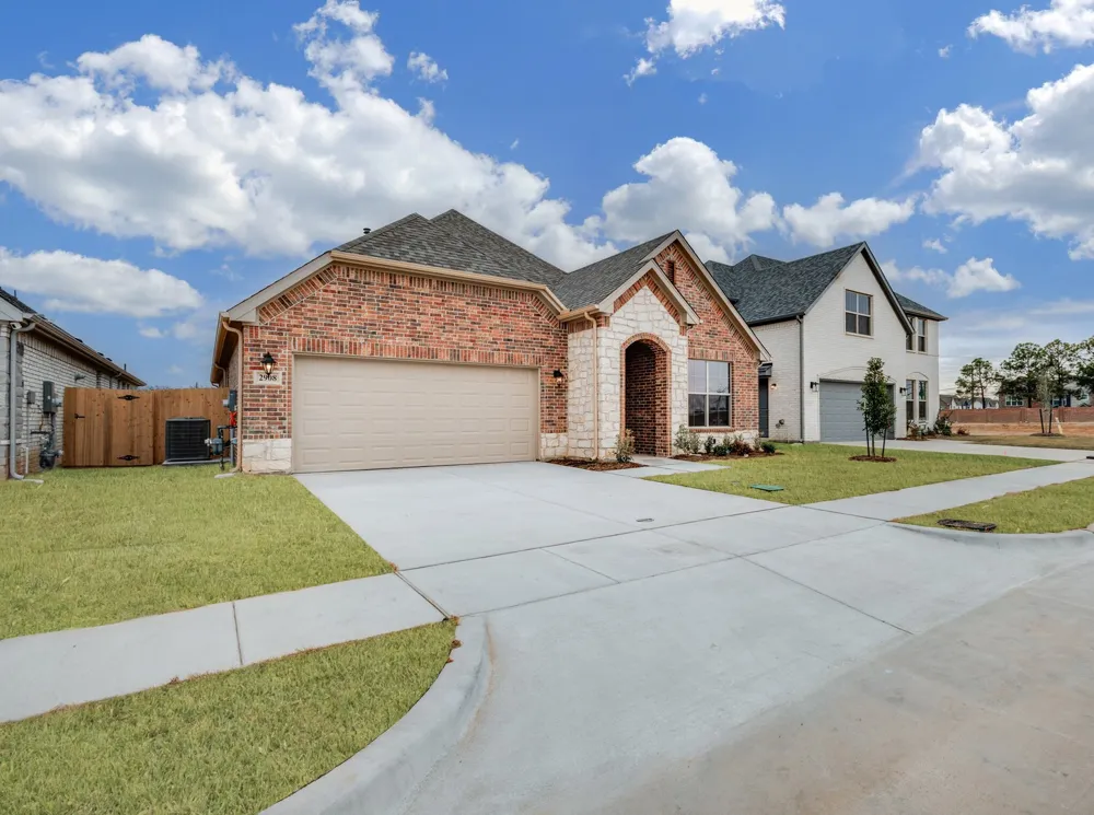 2908 Weslyan Oak Street Bedford, TX 76021