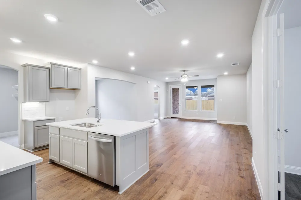2908 Weslyan Oak Street Bedford, TX 76021