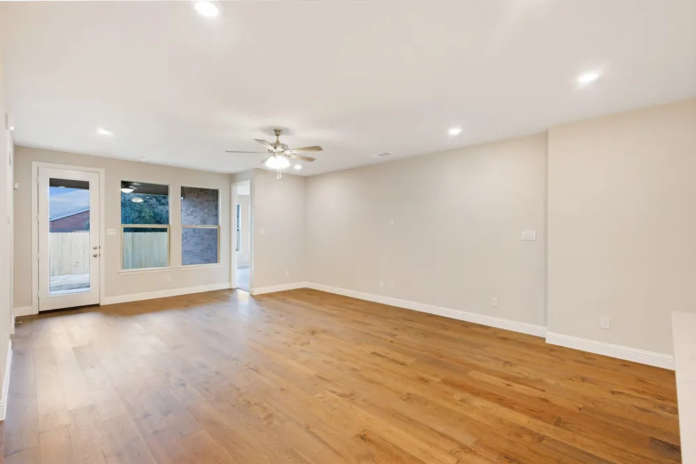 2908 Weslyan Oak Street Bedford, TX 76021