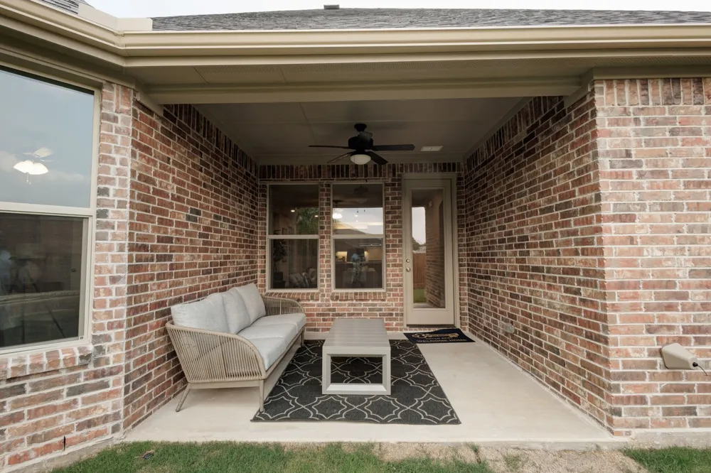 2908 Weslyan Oak Street Bedford, TX 76021