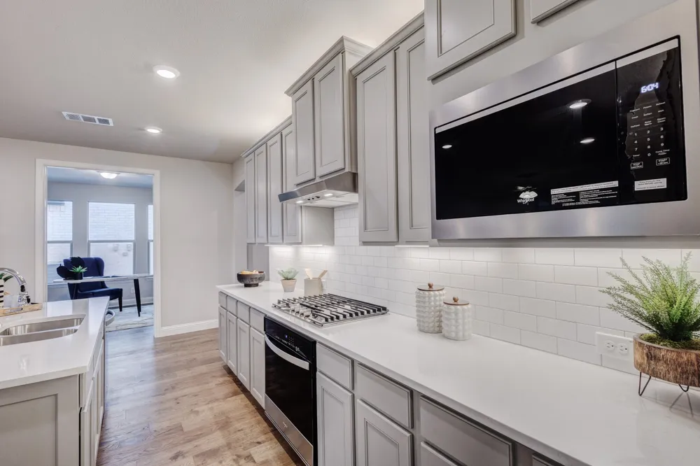 2908 Weslyan Oak Street Bedford, TX 76021