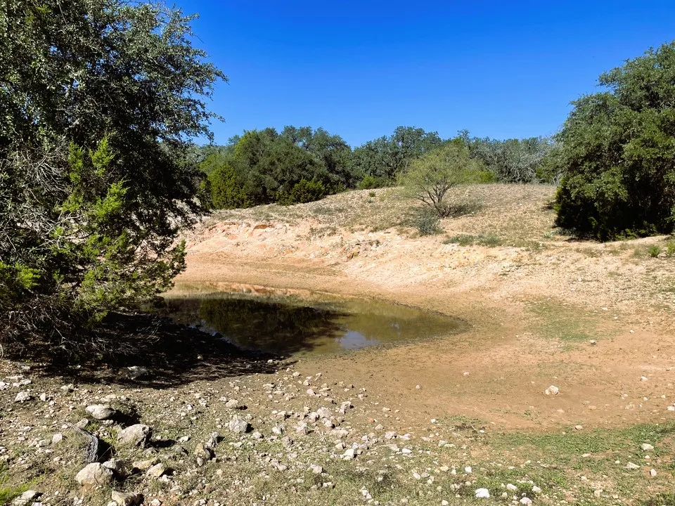 1276 Fm 574 W Mullin, TX 76864
