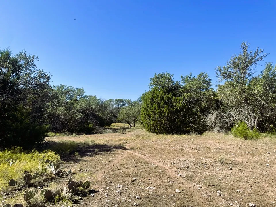 1276 Fm 574 W Mullin, TX 76864