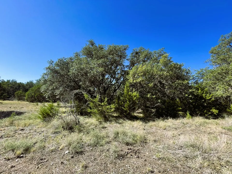 1276 Fm 574 W Mullin, TX 76864