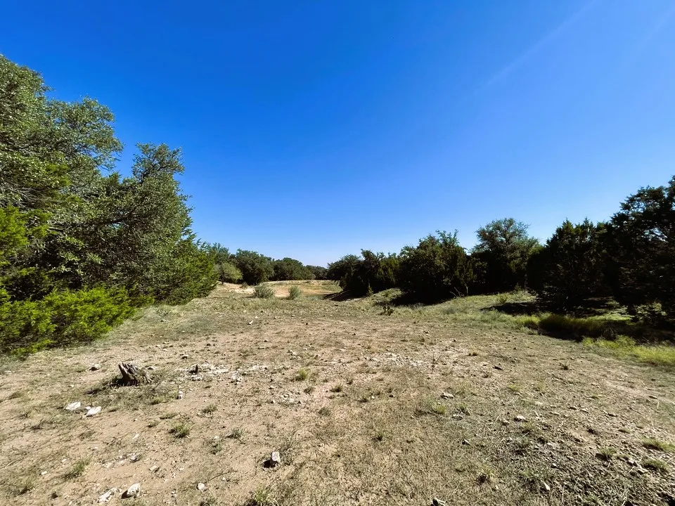 1276 Fm 574 W Mullin, TX 76864