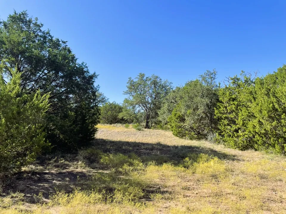 1276 Fm 574 W Mullin, TX 76864