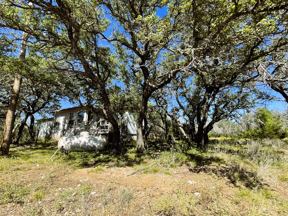 1276 Fm 574 W Mullin, TX 76864