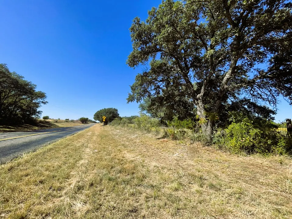 1276 Fm 574 W Mullin, TX 76864