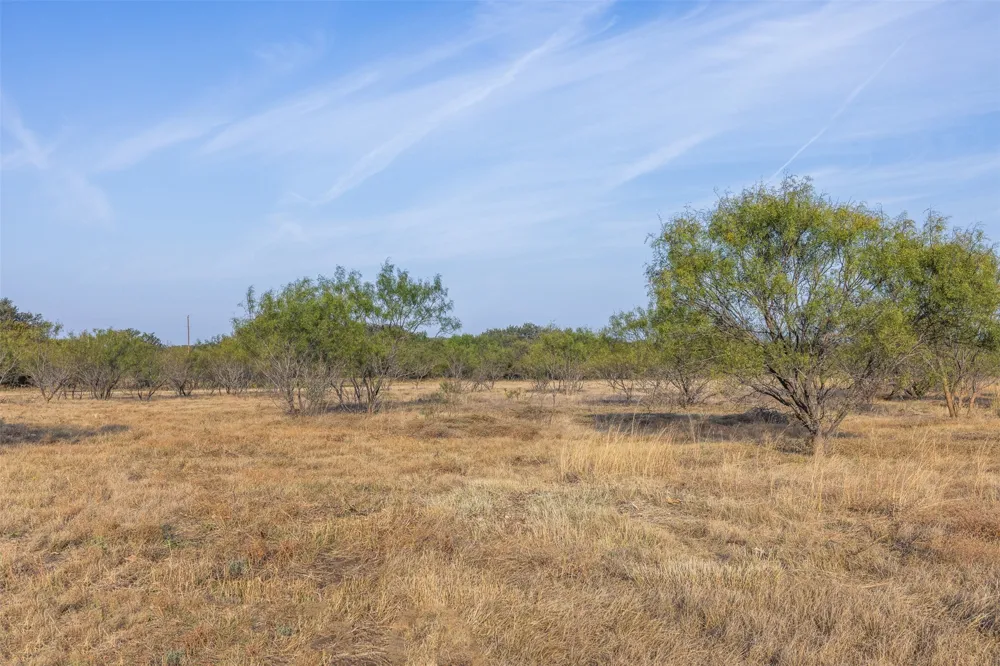 CR 424 Rochelle, TX 76872