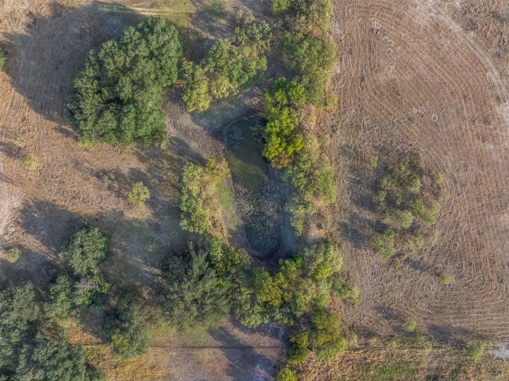 CR 424 Rochelle, TX 76872