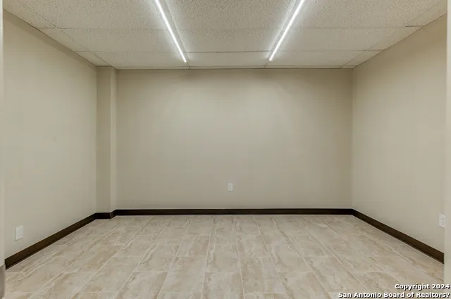 2930 E Houston San Antonio, TX 78202