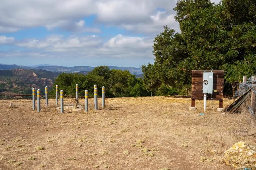 367 San Benancio Salinas, CA 93908