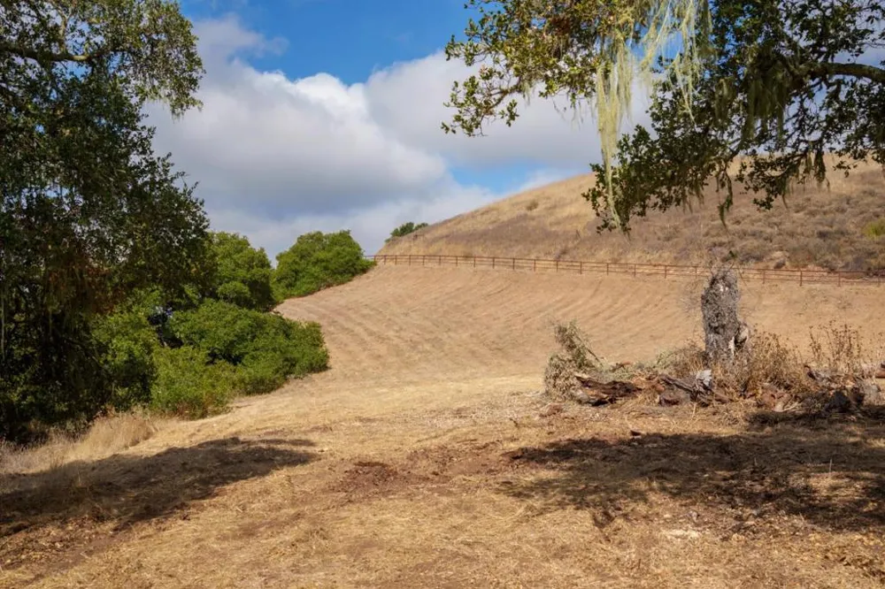 367 San Benancio Salinas, CA 93908