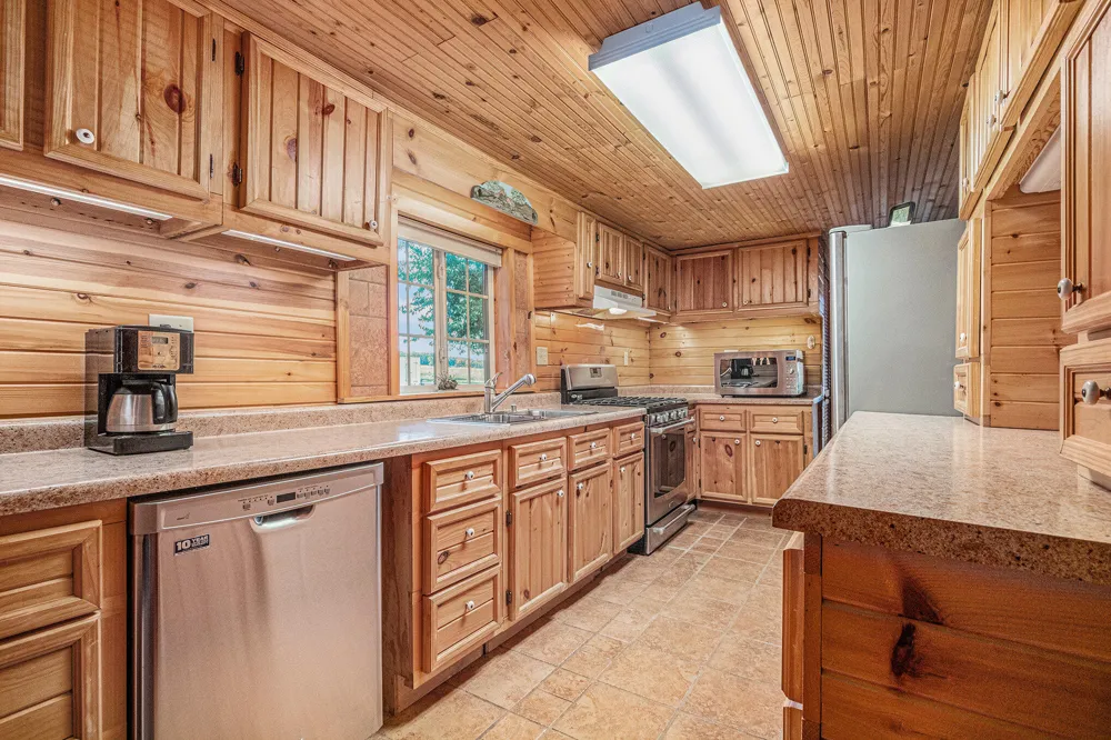 53027 Twin Lakes Road Wayne Township, MI 49047